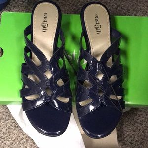Women’s Sandals
